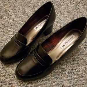 American Eagle Heeled Penny Loafers